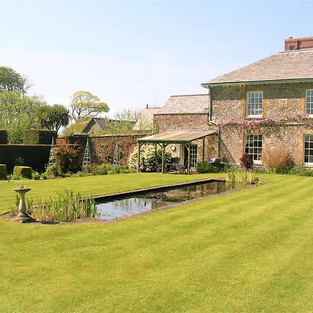 Glebe House * Bude